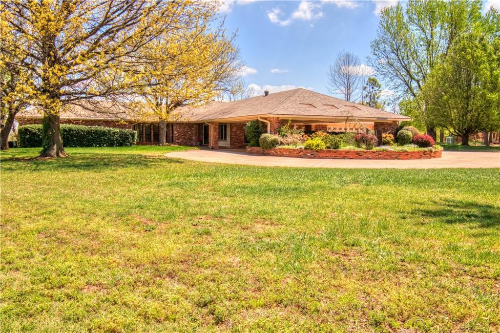 11 Branderwood - Photo 1