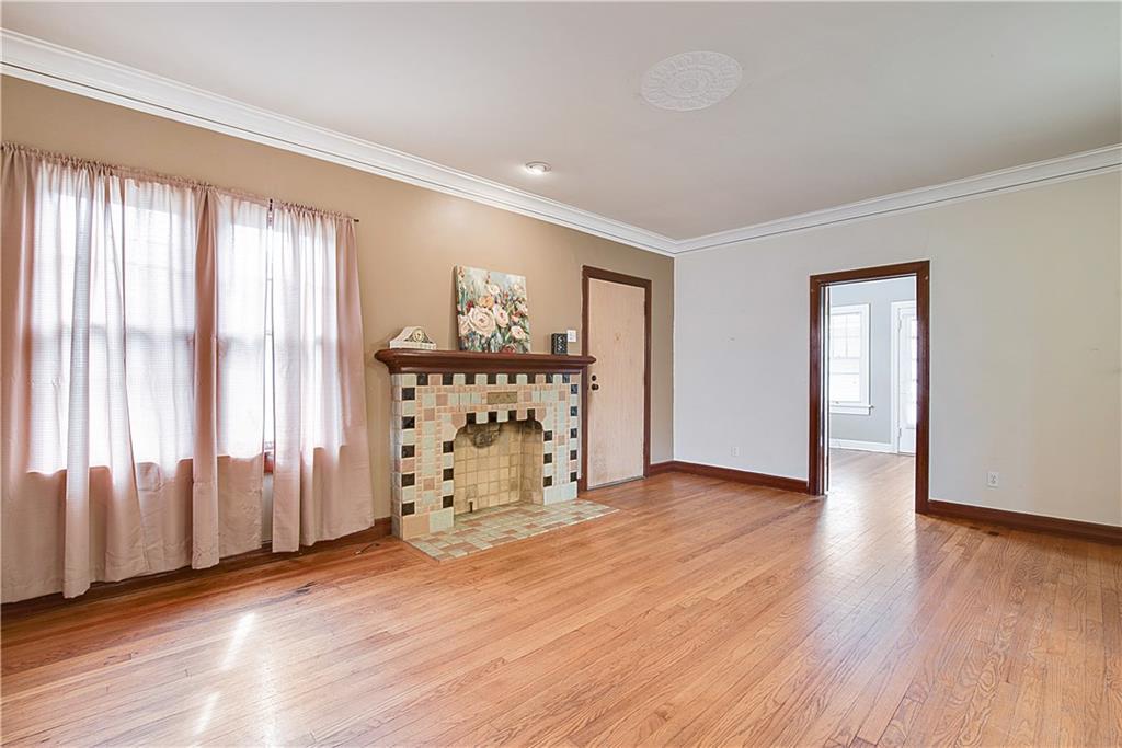 2109 Gatewood Avenue - Photo 1