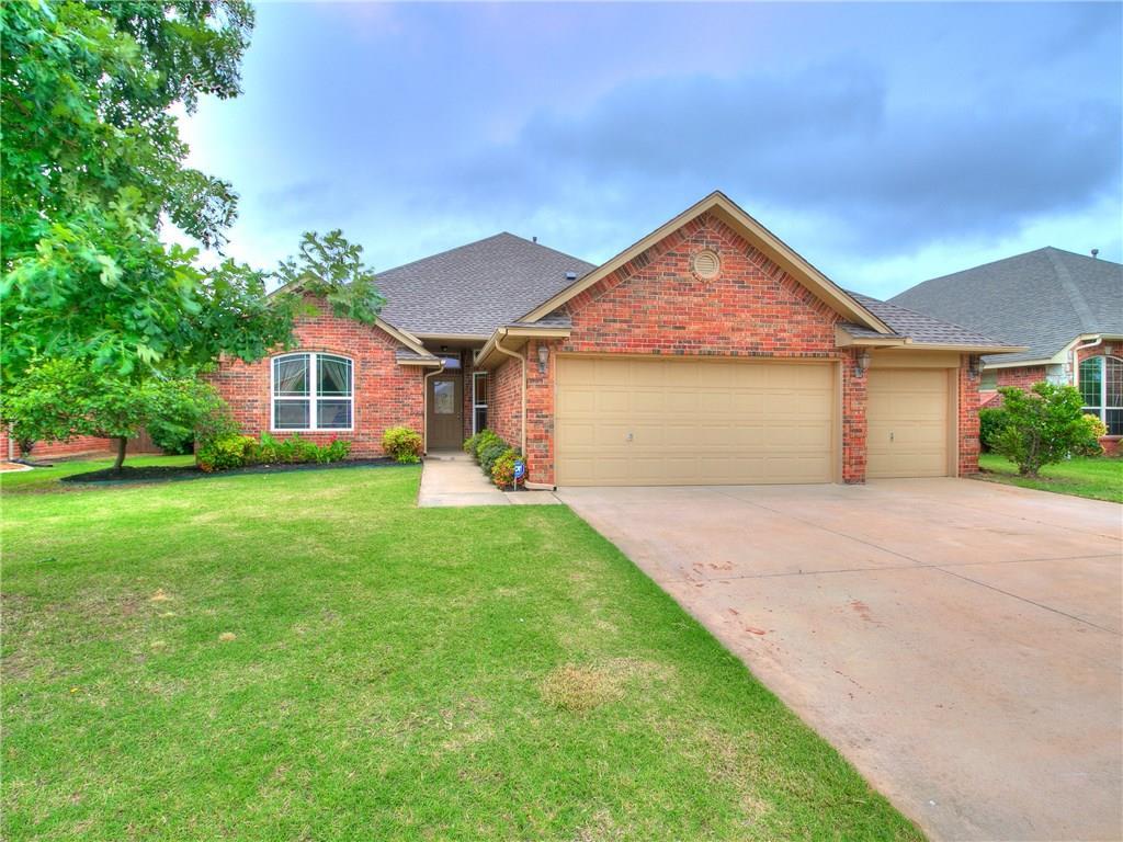 612 Summit Bend - Photo 1