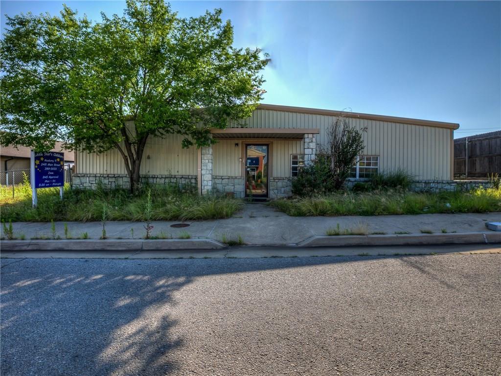 2411 Main Street - Photo 1