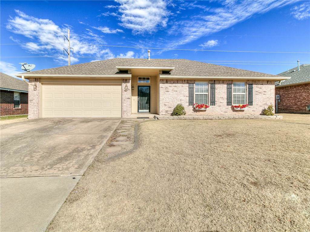 413 Woodbriar Road - Photo 1
