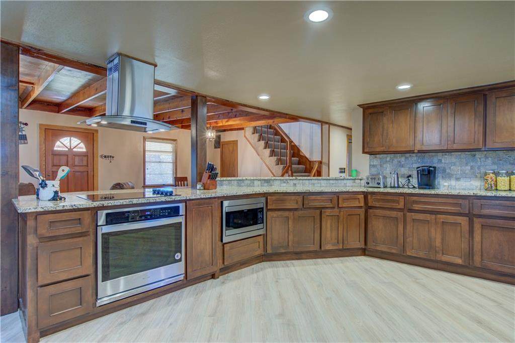 2625 72nd Avenue - Photo 1