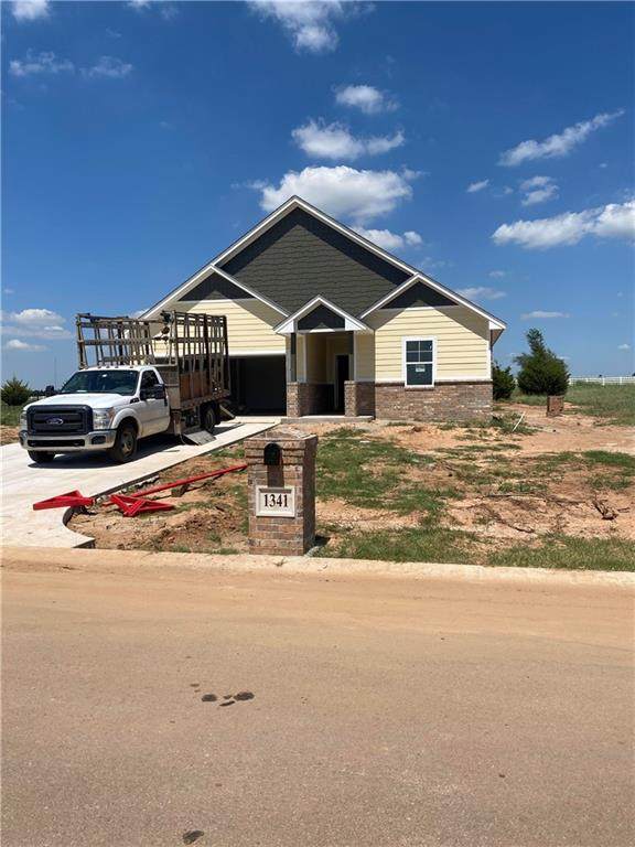 1341 Round Leaf Road - Photo 1