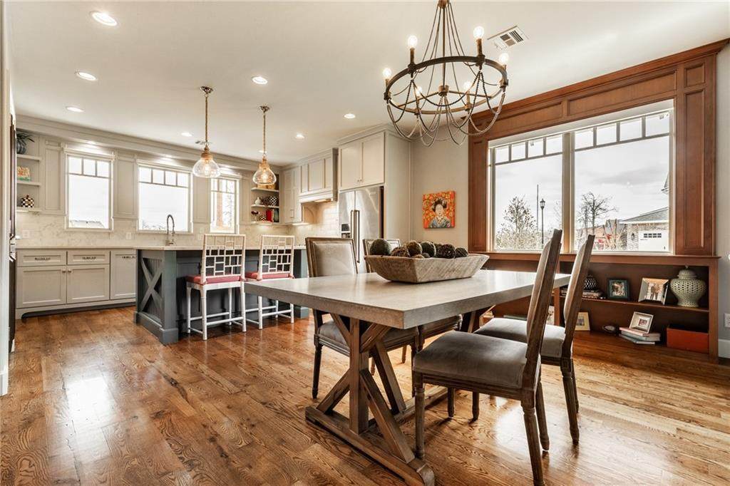 1401 Town Square - Photo 1