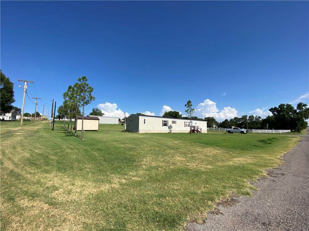 300 8th Street - Photo 1