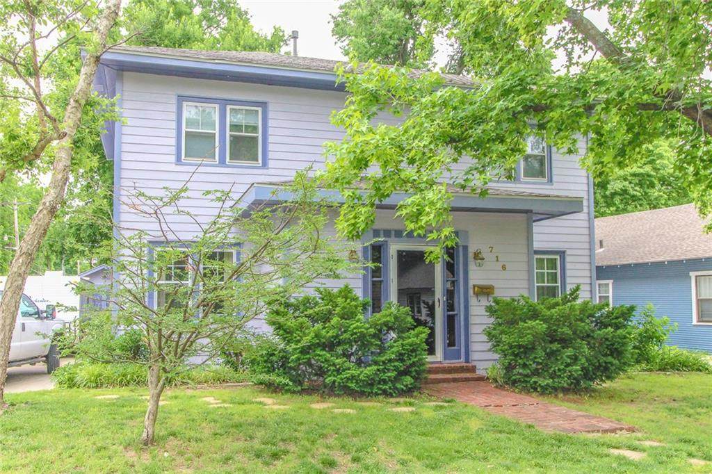 716 Symmes Street - Photo 1
