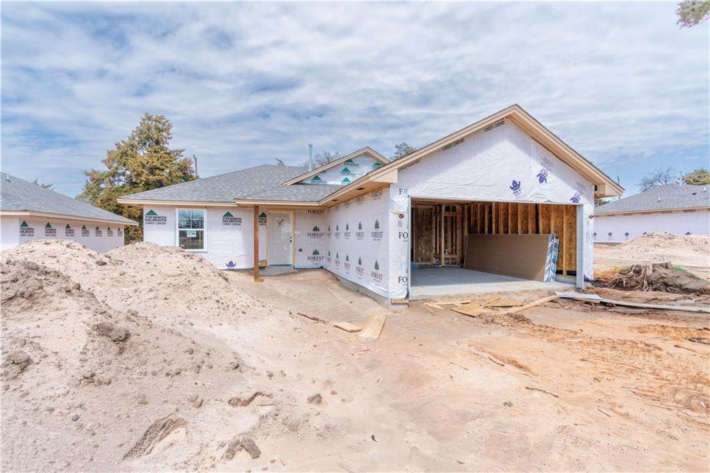 12509 36th Street - Photo 1
