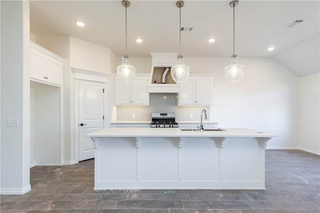 5301 Malpaso Creek Drive - Photo 1