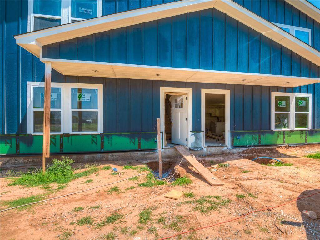 1728 8th Street - Photo 1