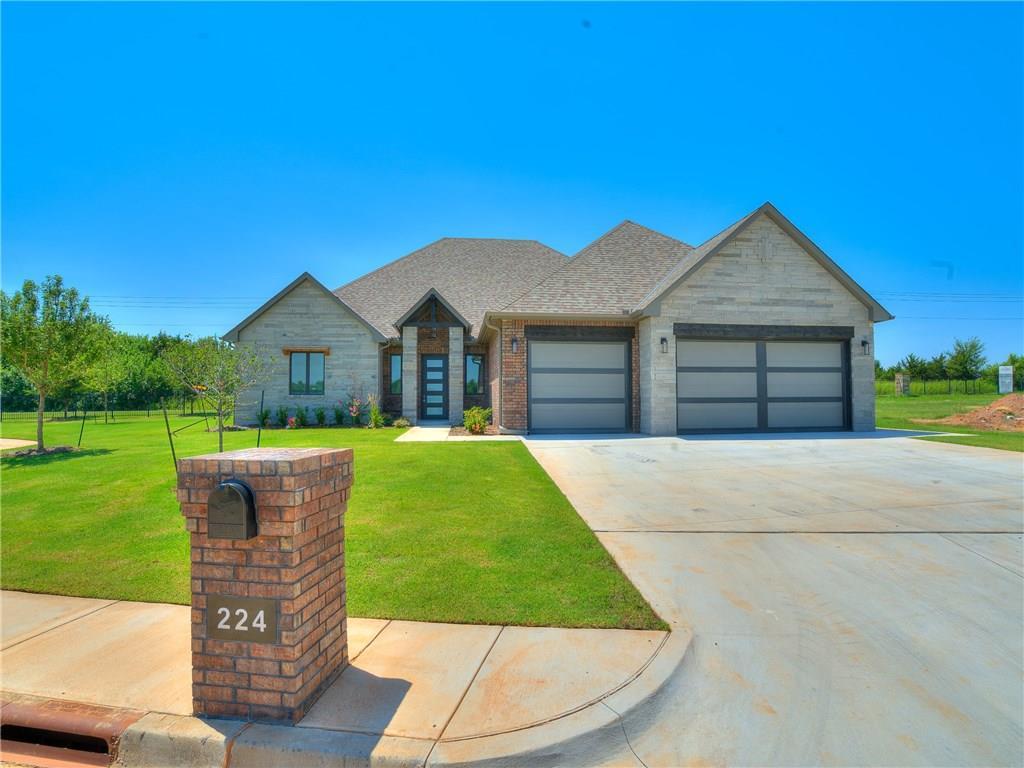 224 Saint Claire - Photo 1