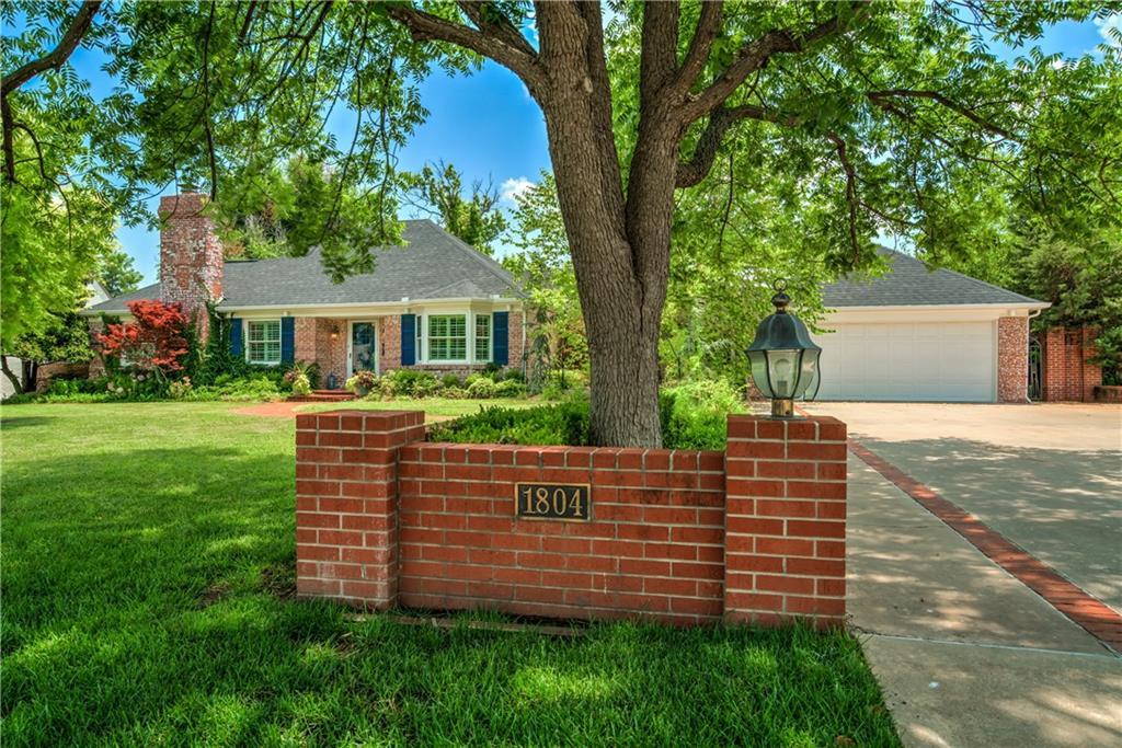 1804 Elmhurst Avenue - Photo 1