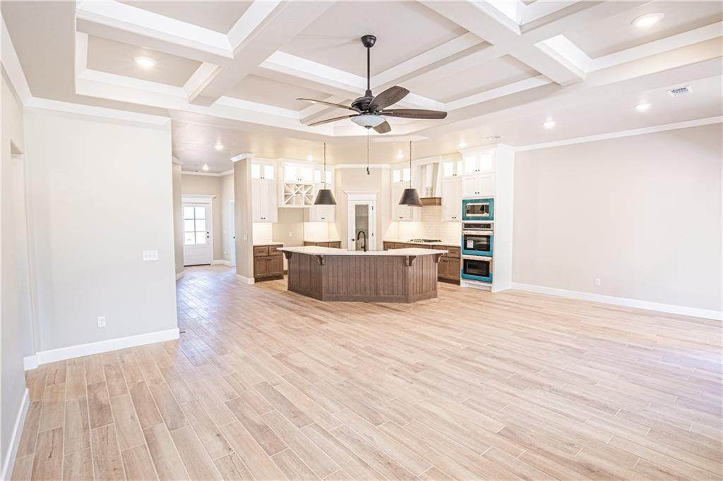 400 Village Lake Drive - Photo 1
