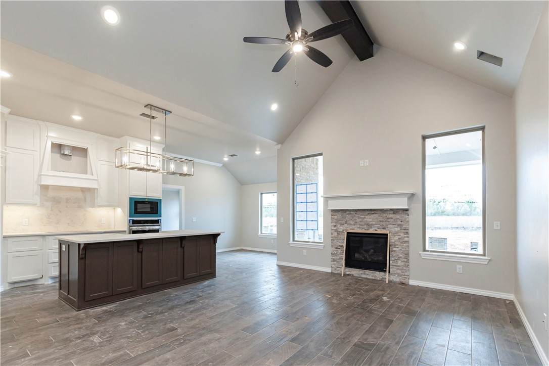 3305 Grasshopper Way - Photo 1