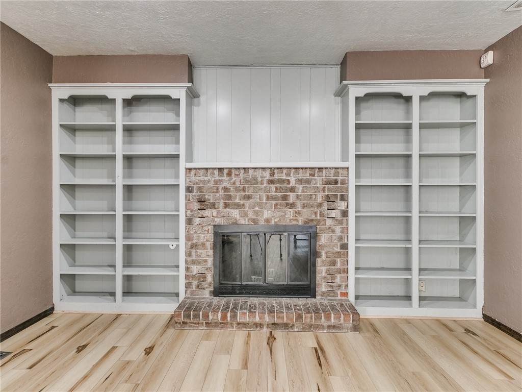 442 Claremont Drive - Photo 1