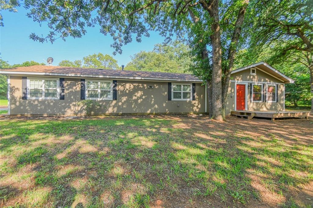 400 84th - Photo 1