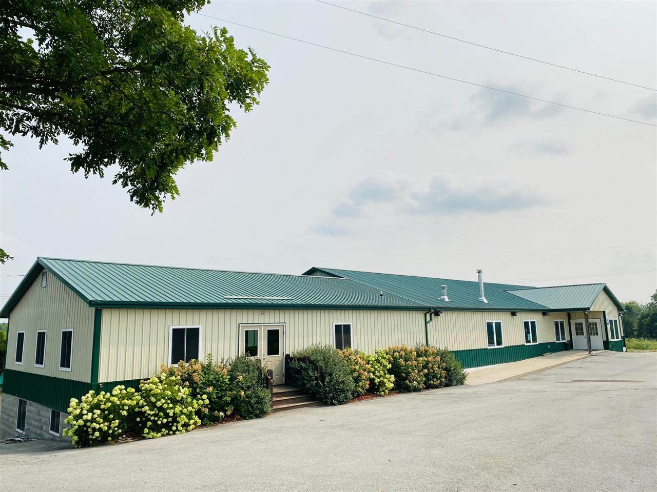 #3 1347 Polin Rd - Photo 1