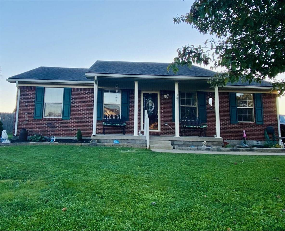 107 Crystal Springs Dr - Photo 1