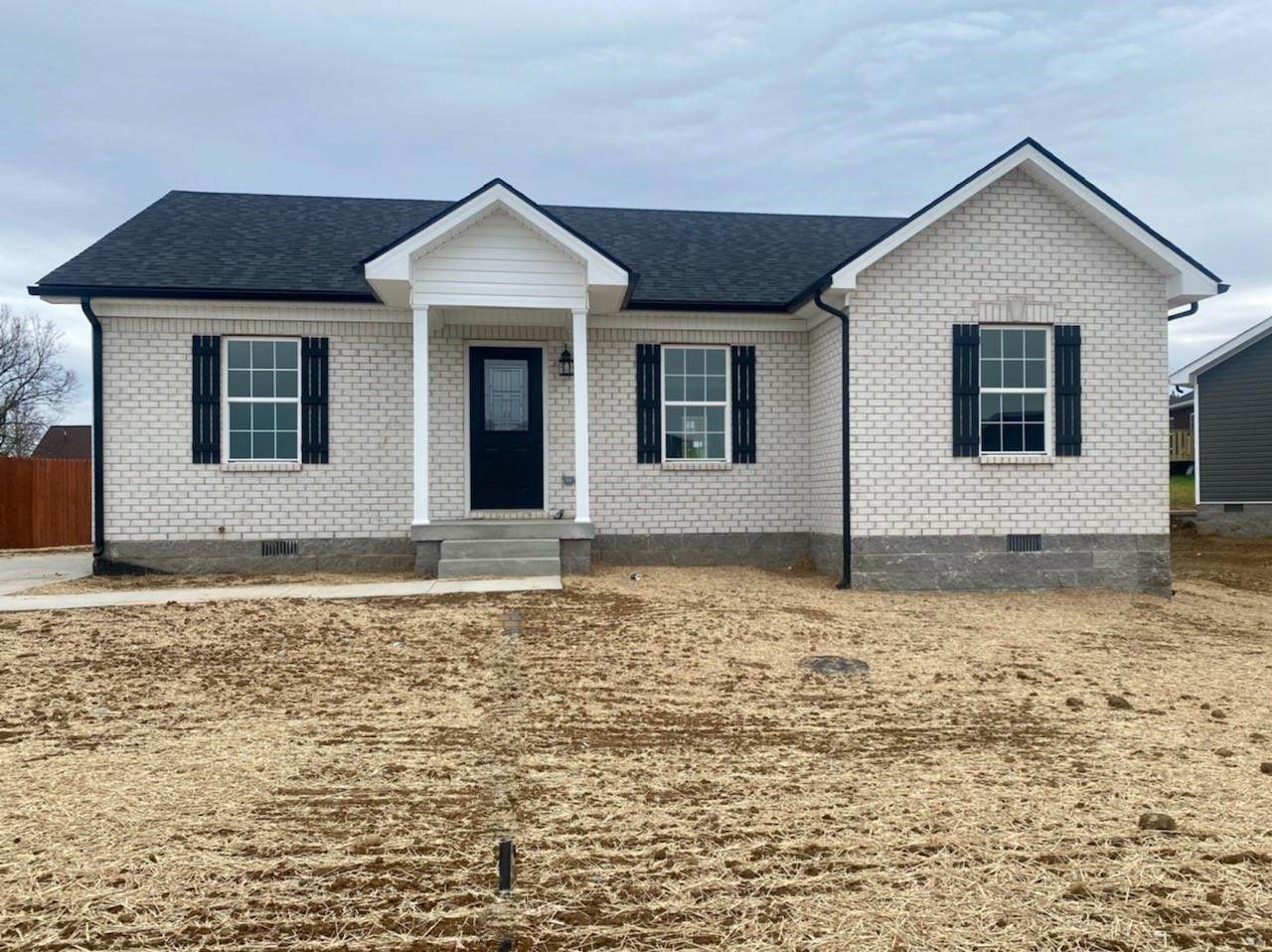 114 Redwood Dr. - Photo 1