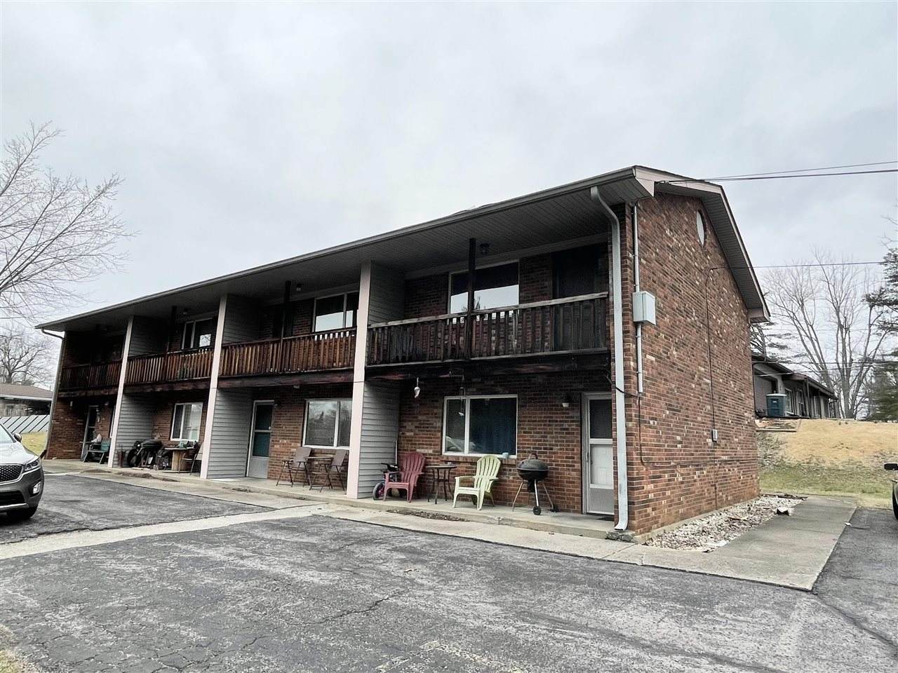 1036 Ellen Drive - Photo 1
