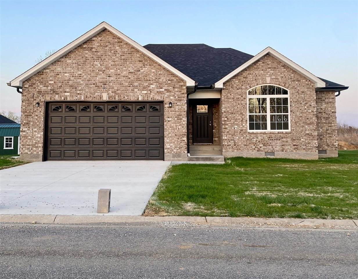 166 Redwood Drive - Photo 1