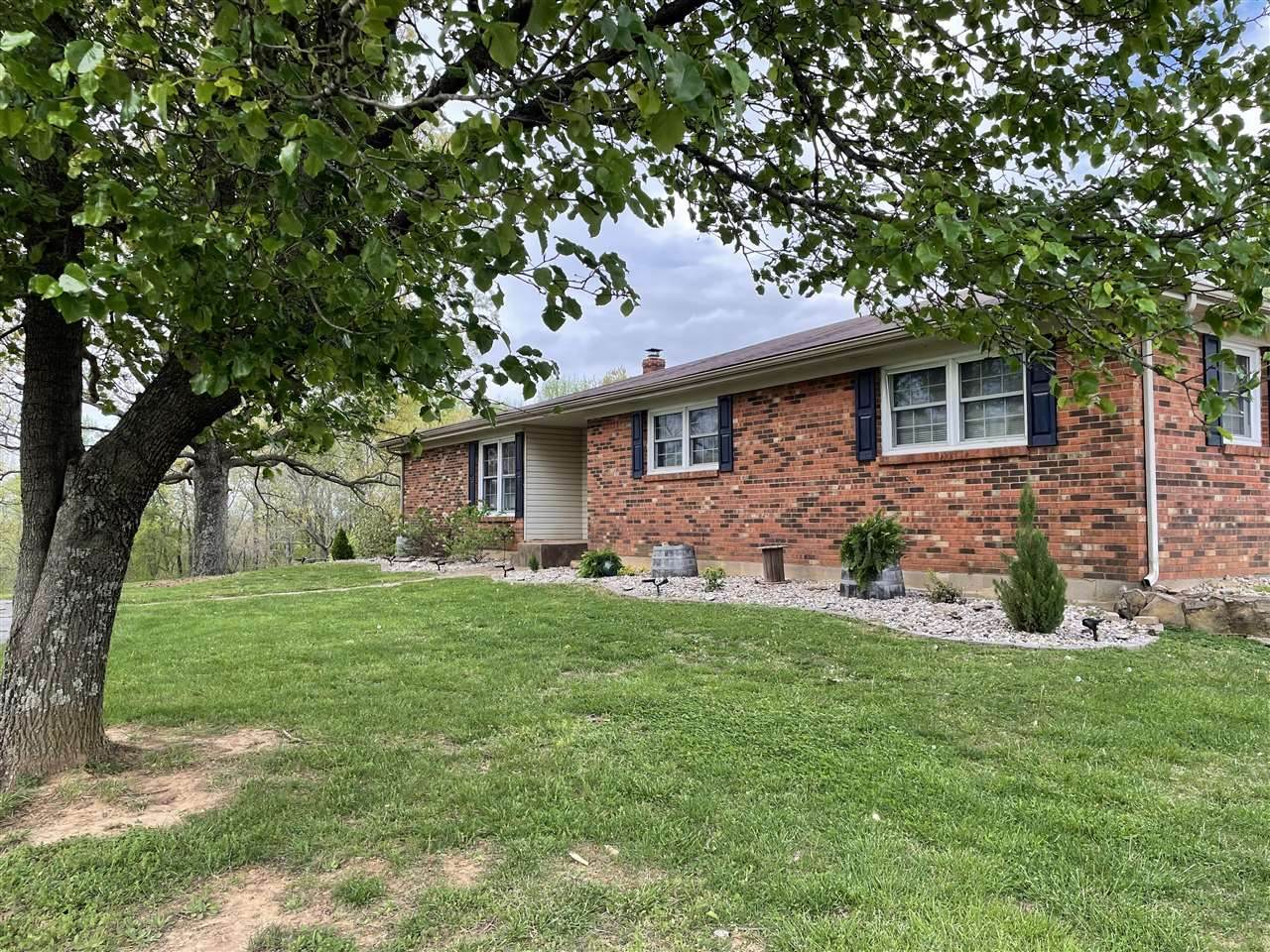 7657 Loretto Road - Photo 1
