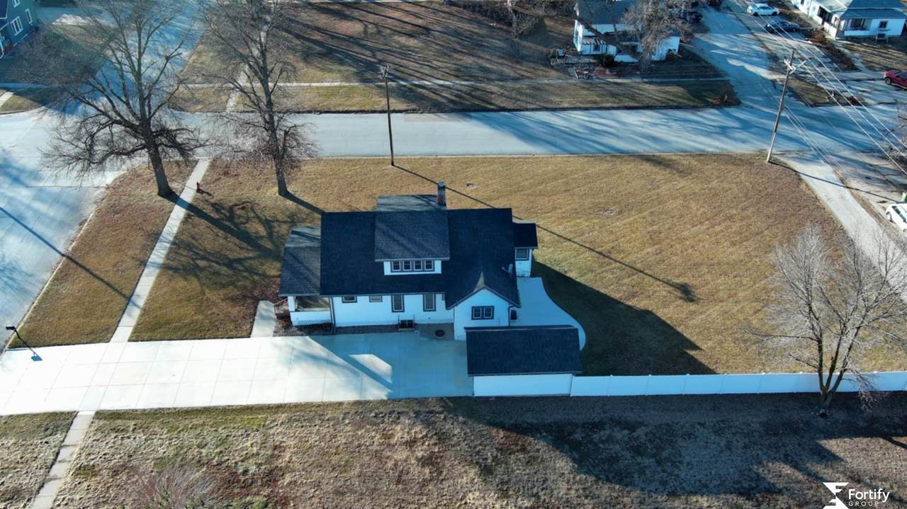 1212 H Street - Photo 1
