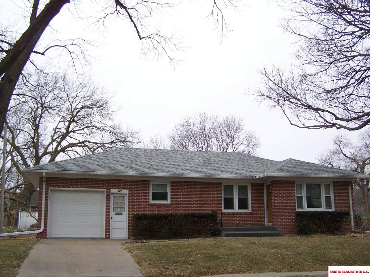 521 10th Street - Photo 1