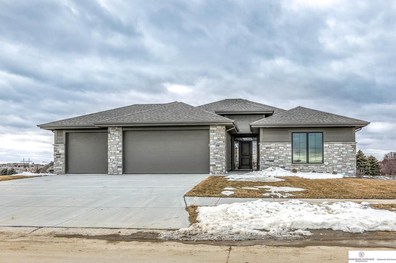 4718 192 Avenue - Photo 1