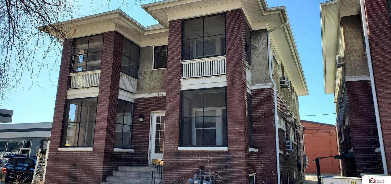 833 13 Street - Photo 1