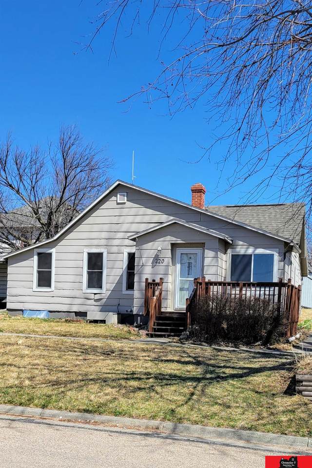 220 Cedar Street - Photo 1