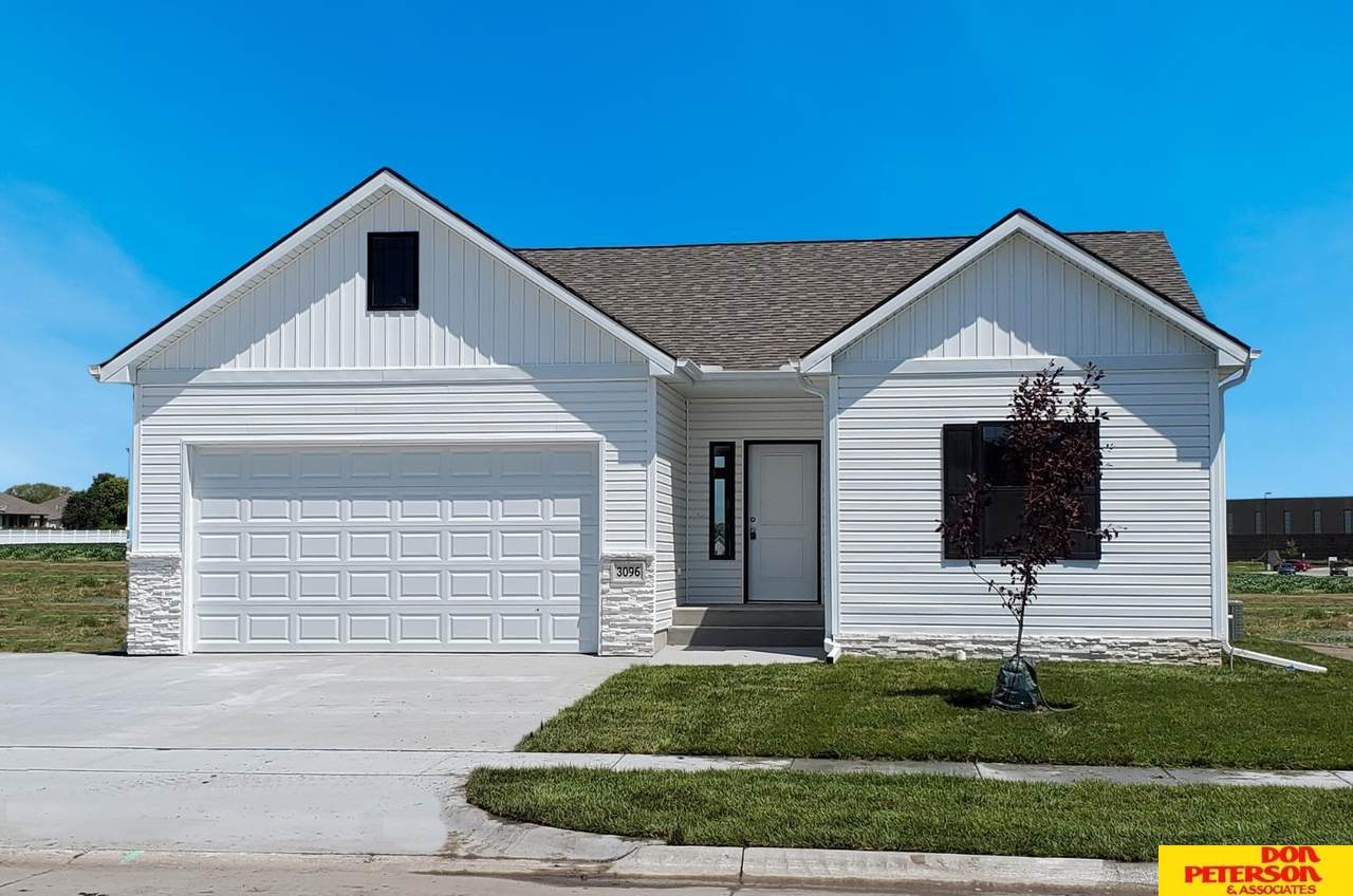 3035 Cottage Grove Lane - Photo 1
