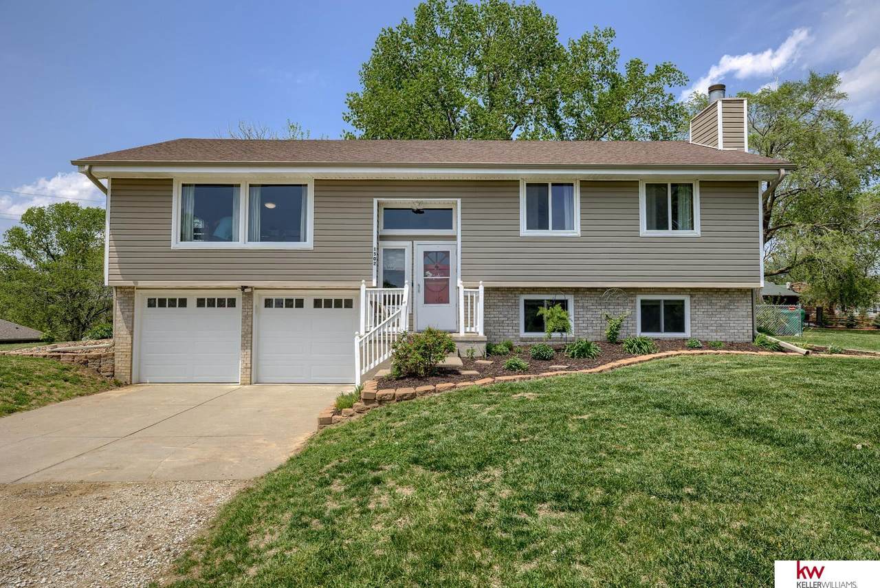 1502 Erie Court - Photo 1