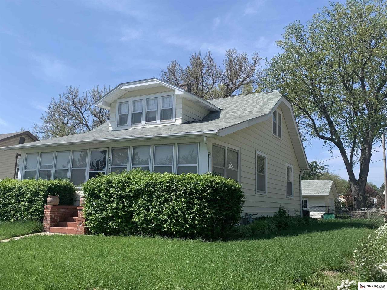 5404 Pacific Street - Photo 1