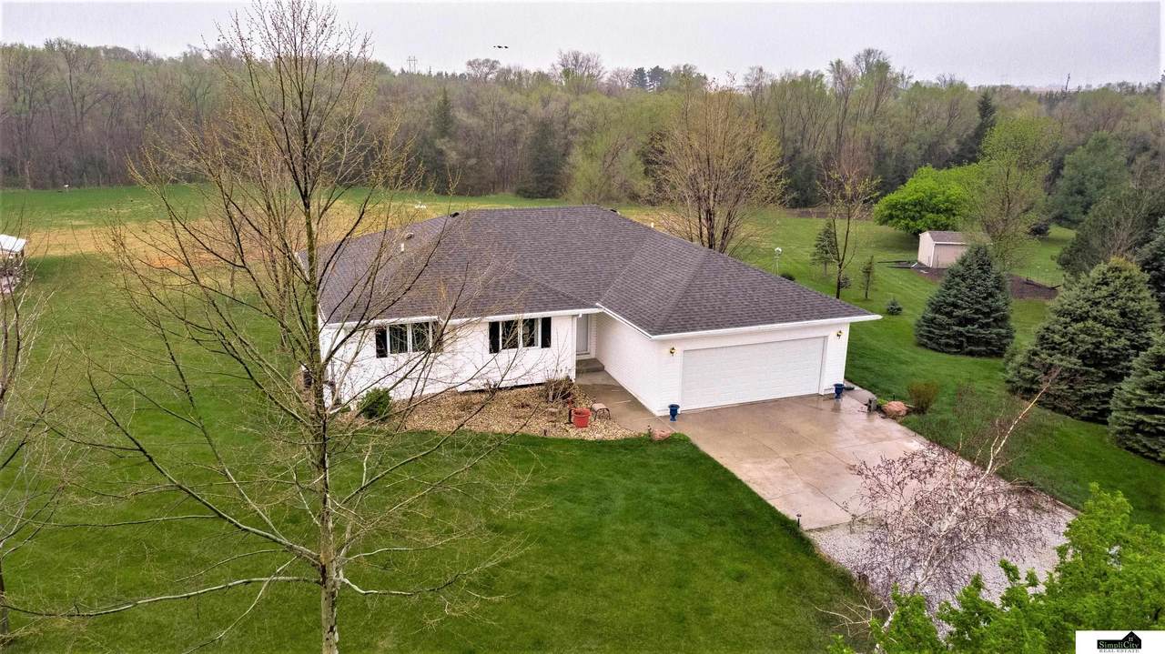 8901 Edwin Lane - Photo 1
