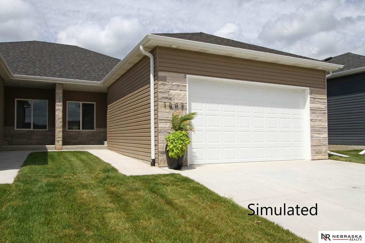 1707 52nd Street - Photo 1