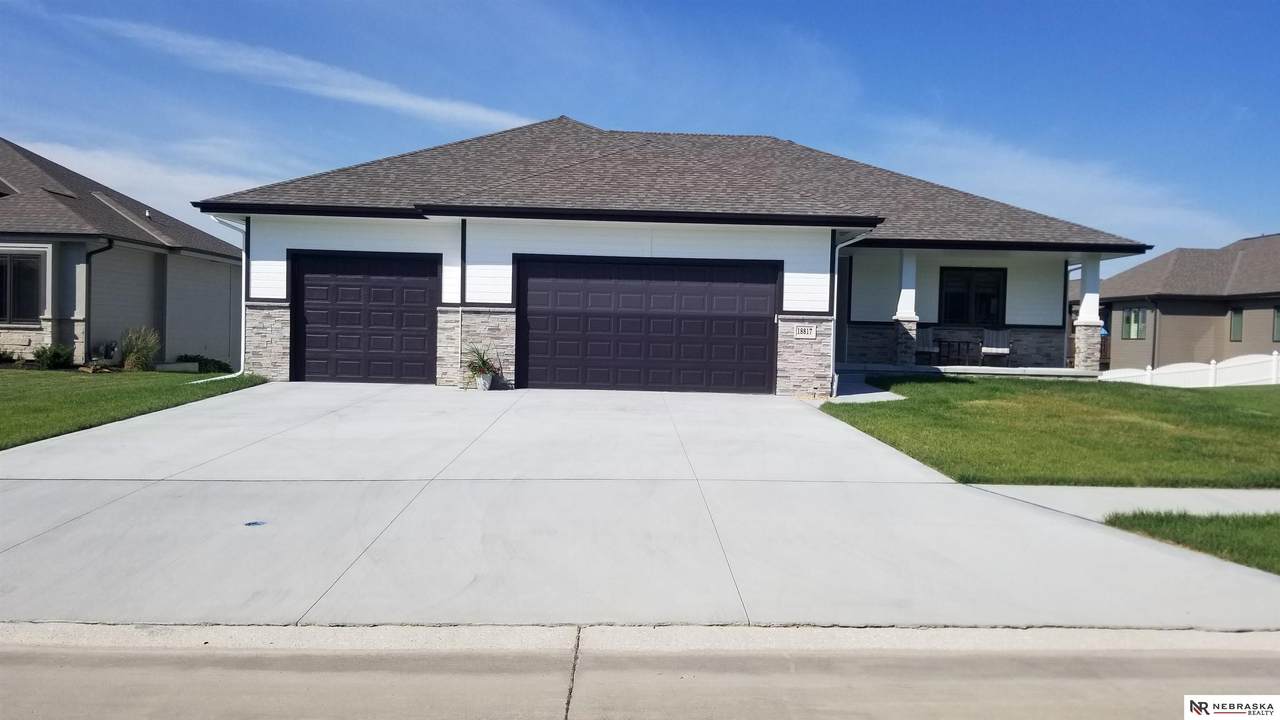 10215 Superior Drive - Photo 1
