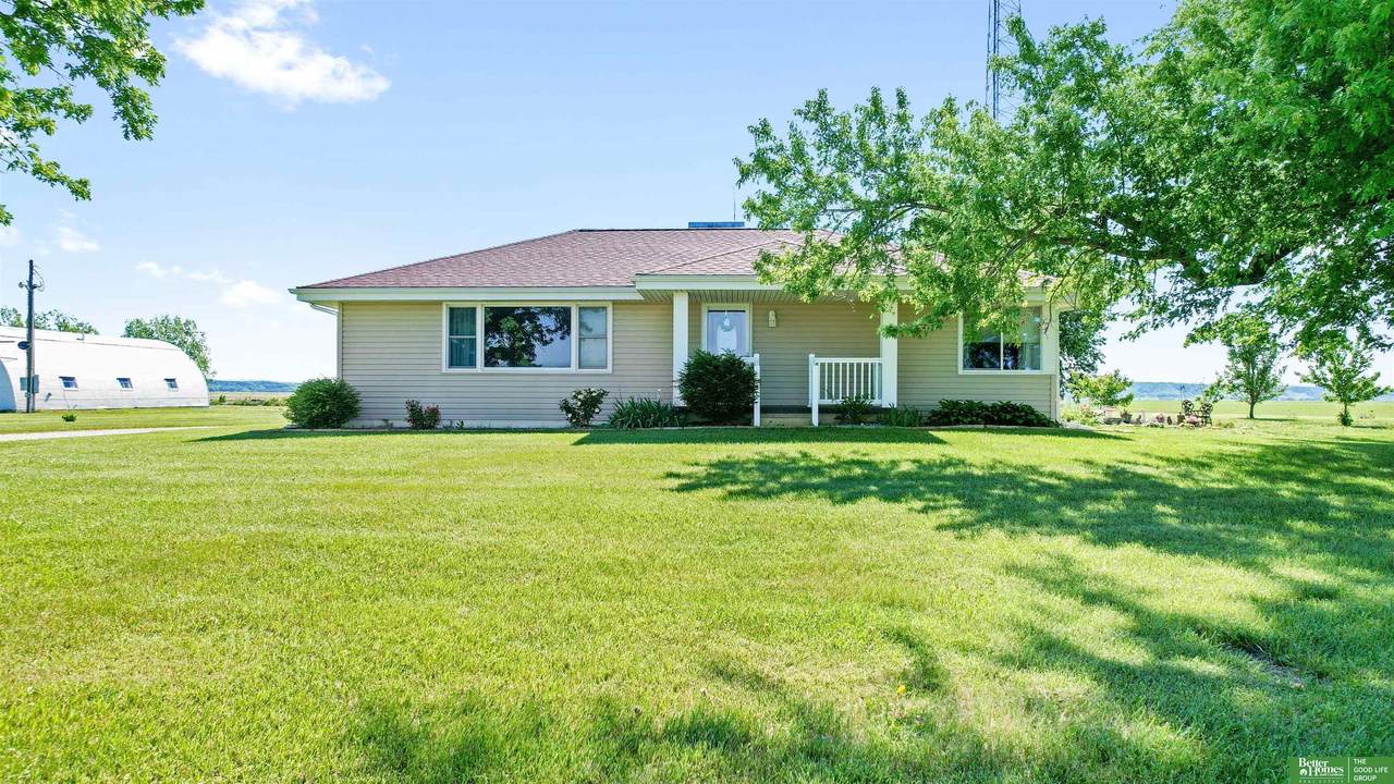 1670 200 Avenue - Photo 1
