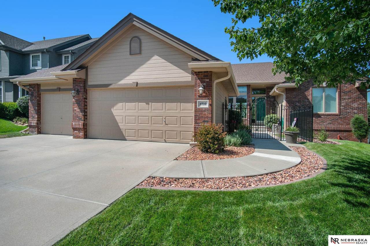 4710 Coffey Street - Photo 1