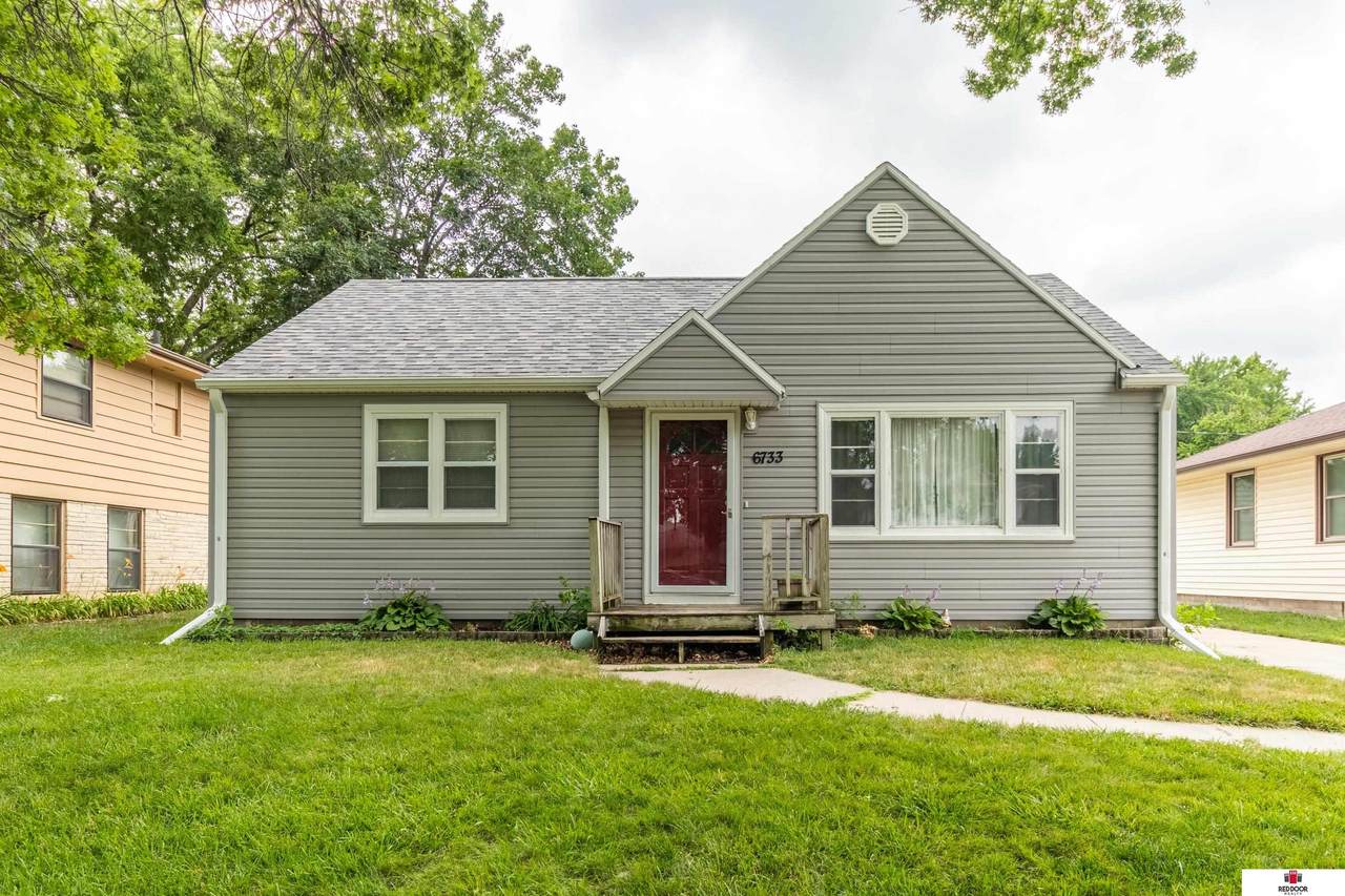6733 Colby Street - Photo 1