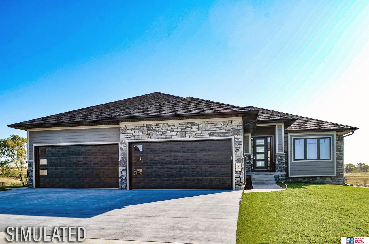9619 Topher Boulevard - Photo 1