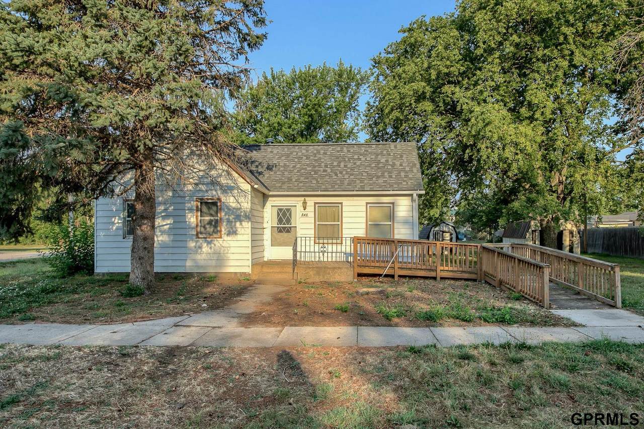 545 Elm Street - Photo 1