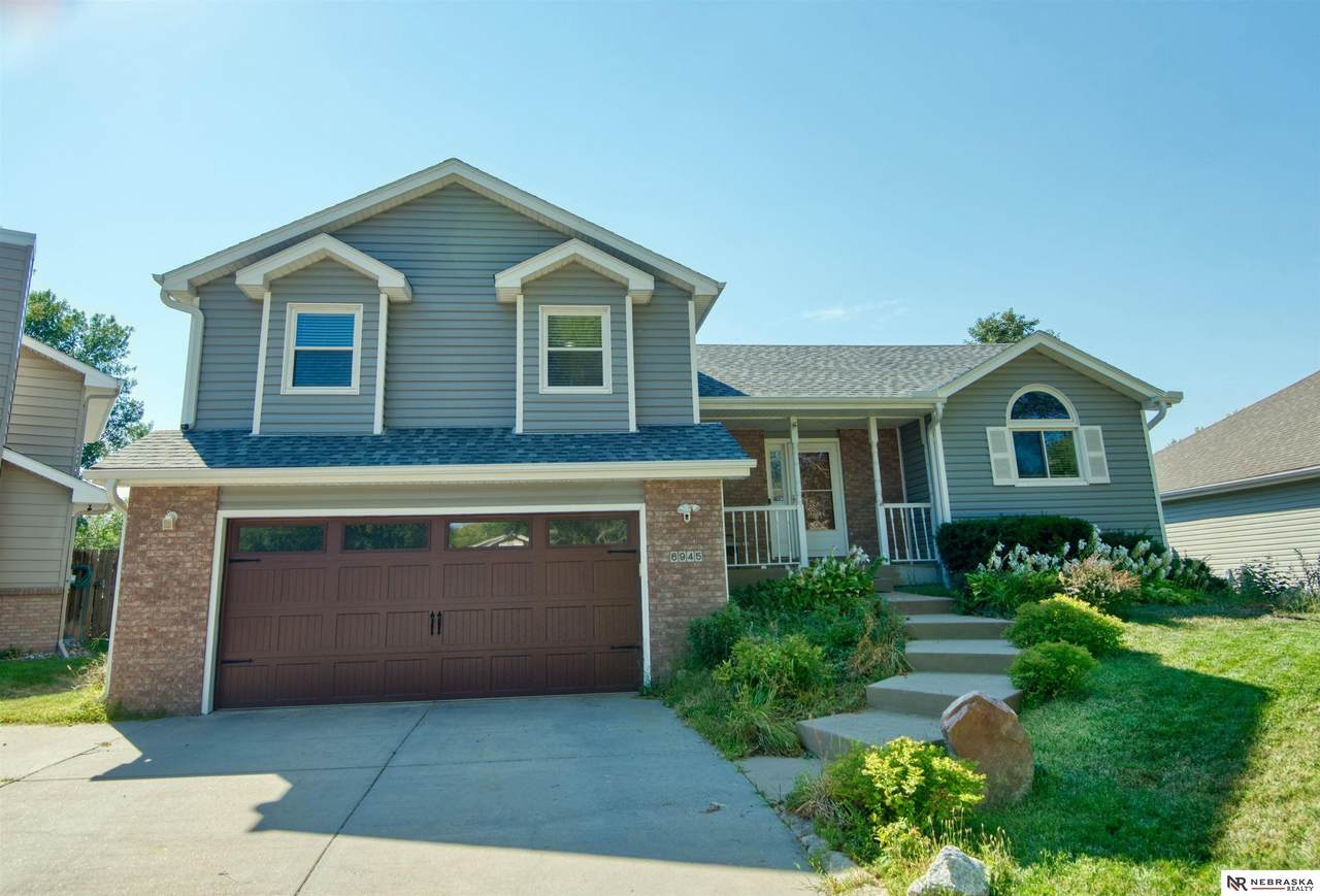 6945 53 Court - Photo 1