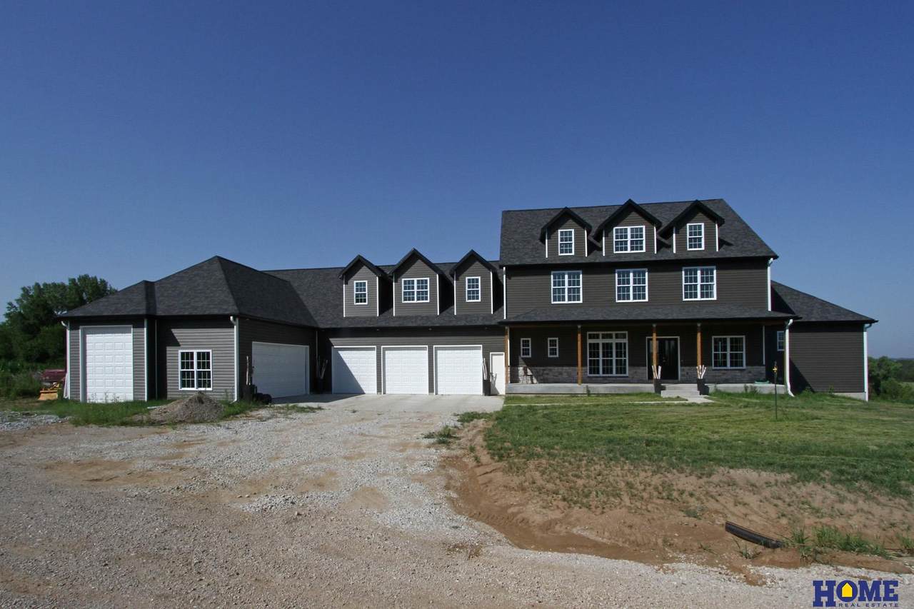 4945 Mill Rd - Photo 1
