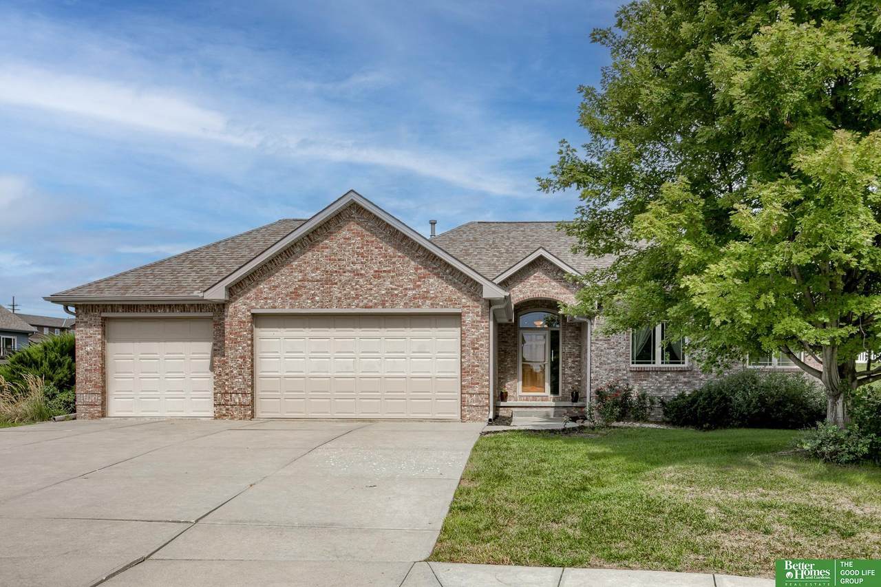 10004 203 Circle - Photo 1