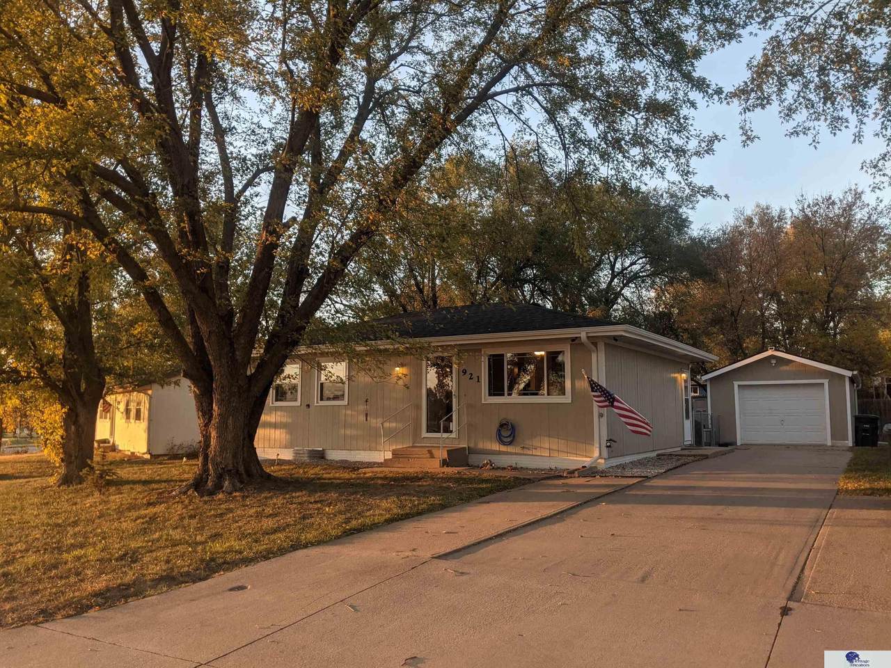 921 Nobes Road - Photo 1