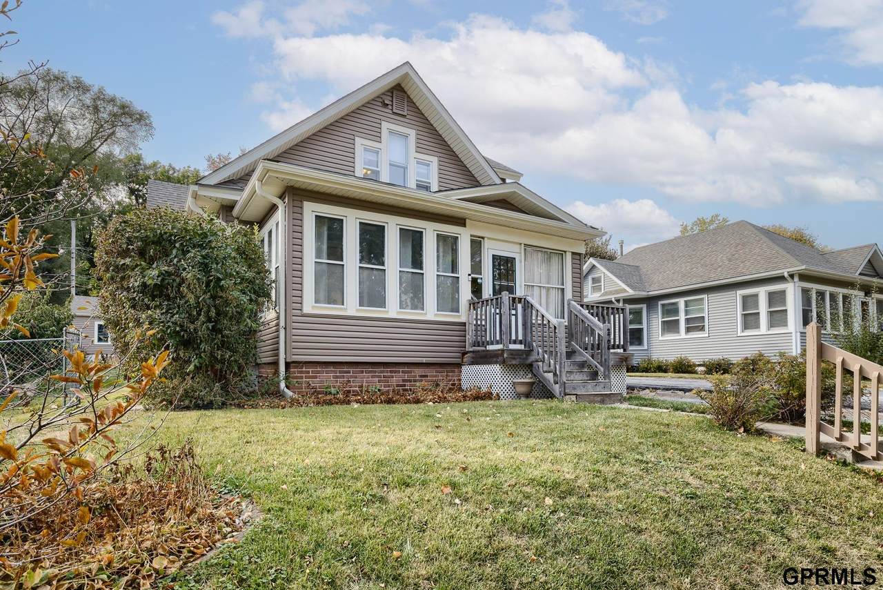 2708 65 Avenue - Photo 1