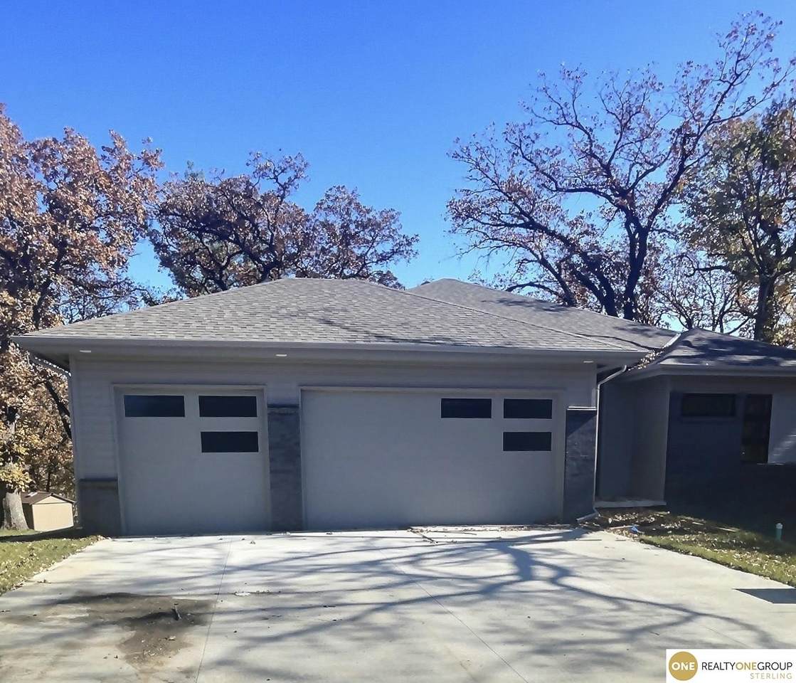 19619 Ewel Court - Photo 1
