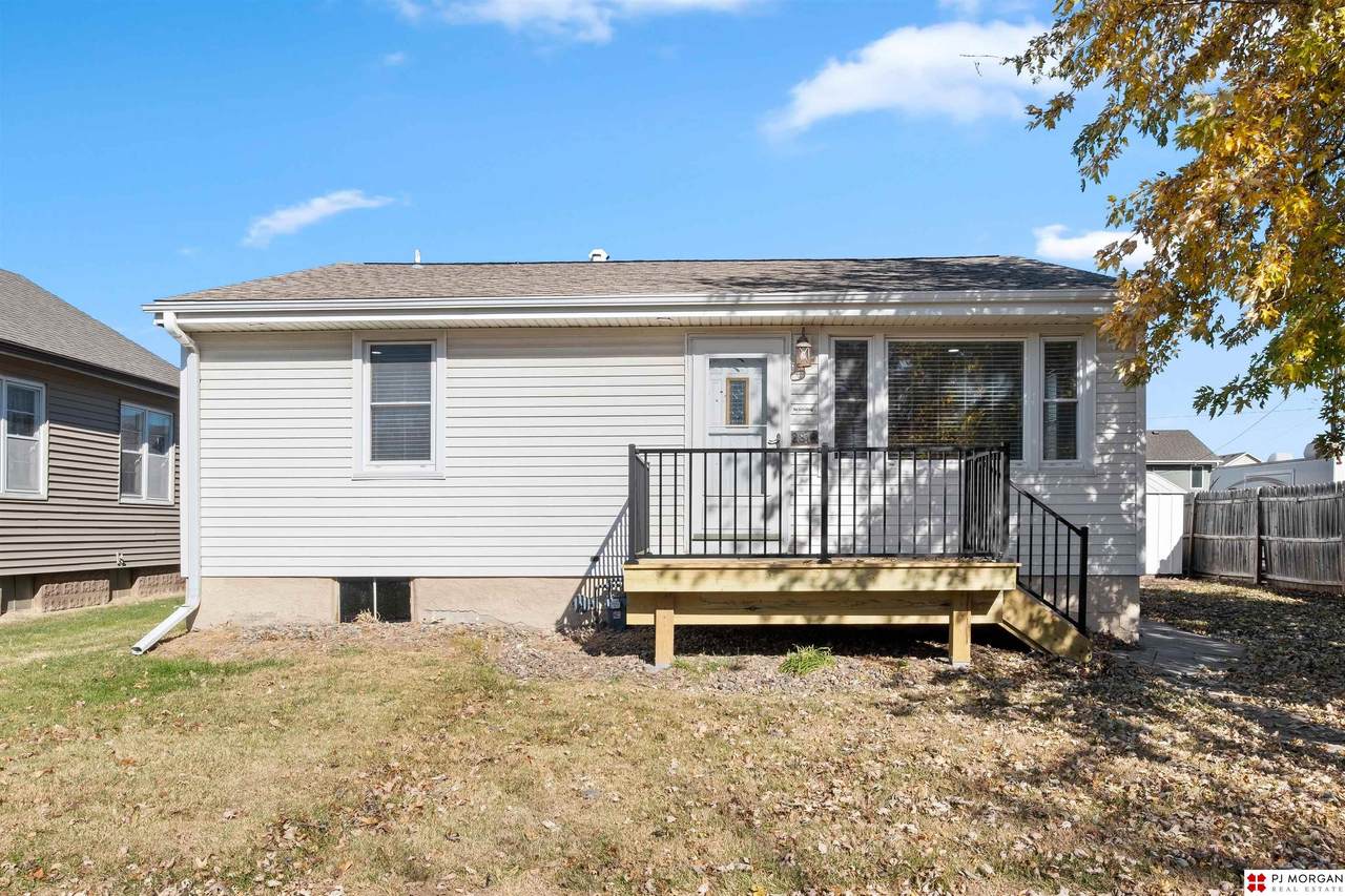 2818 5th Avenue - Photo 1
