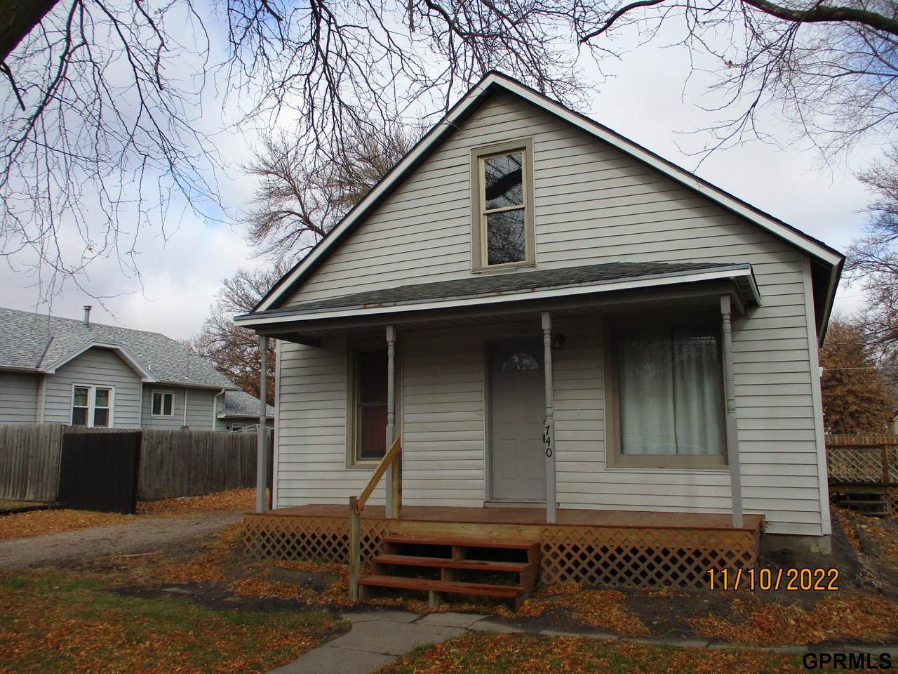 740 8th Street - Photo 1