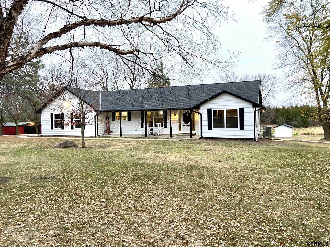 2105 Hickman Road - Photo 1